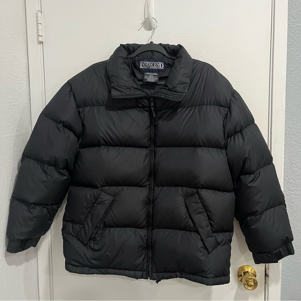 SOLD ON DEPOP - Lands’ End Black Puffer Jacket - Down - SUPER WARM
